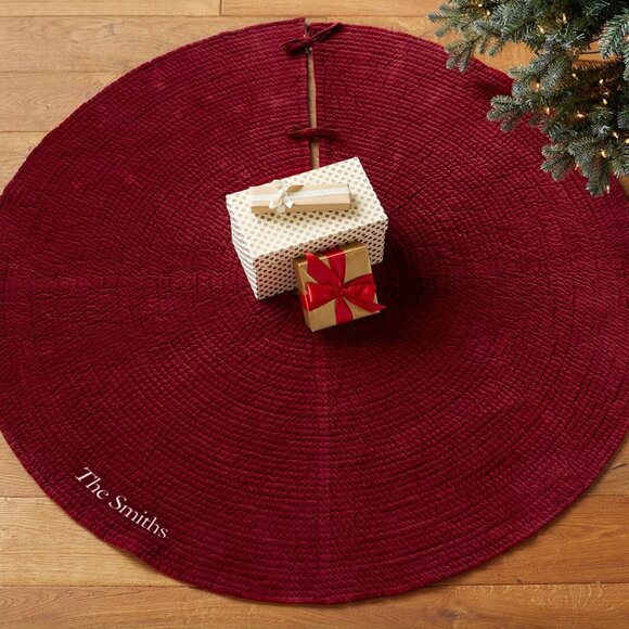 Pottery Barn Channel Quilted Velvet Tree Skirt - Picture 1 of 5